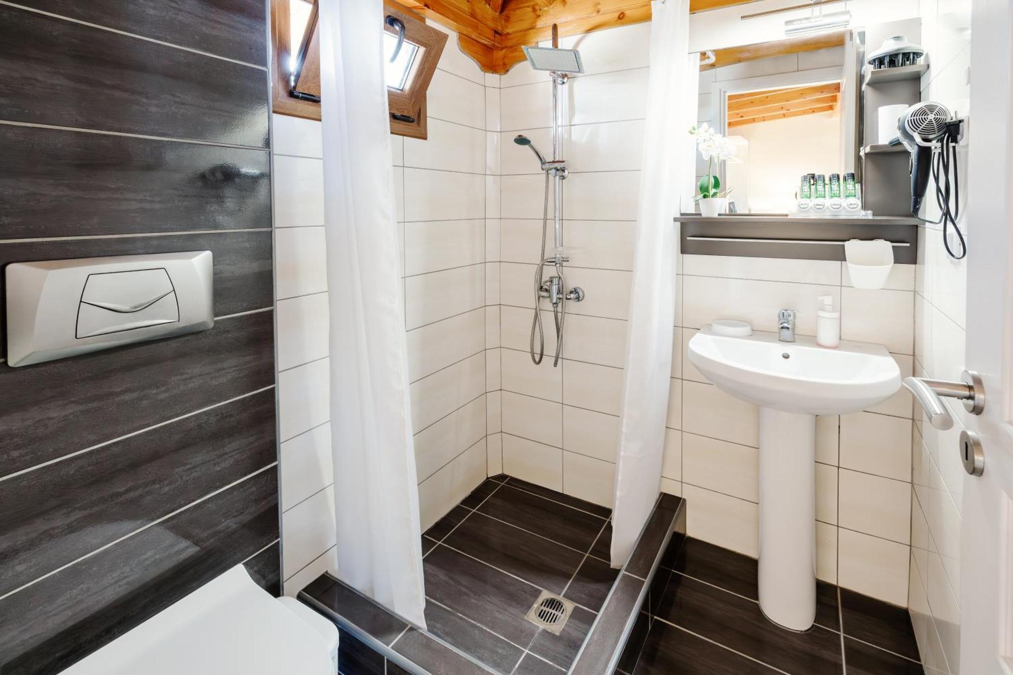 Athos Guest House Pansion Урануполи Екстериор снимка