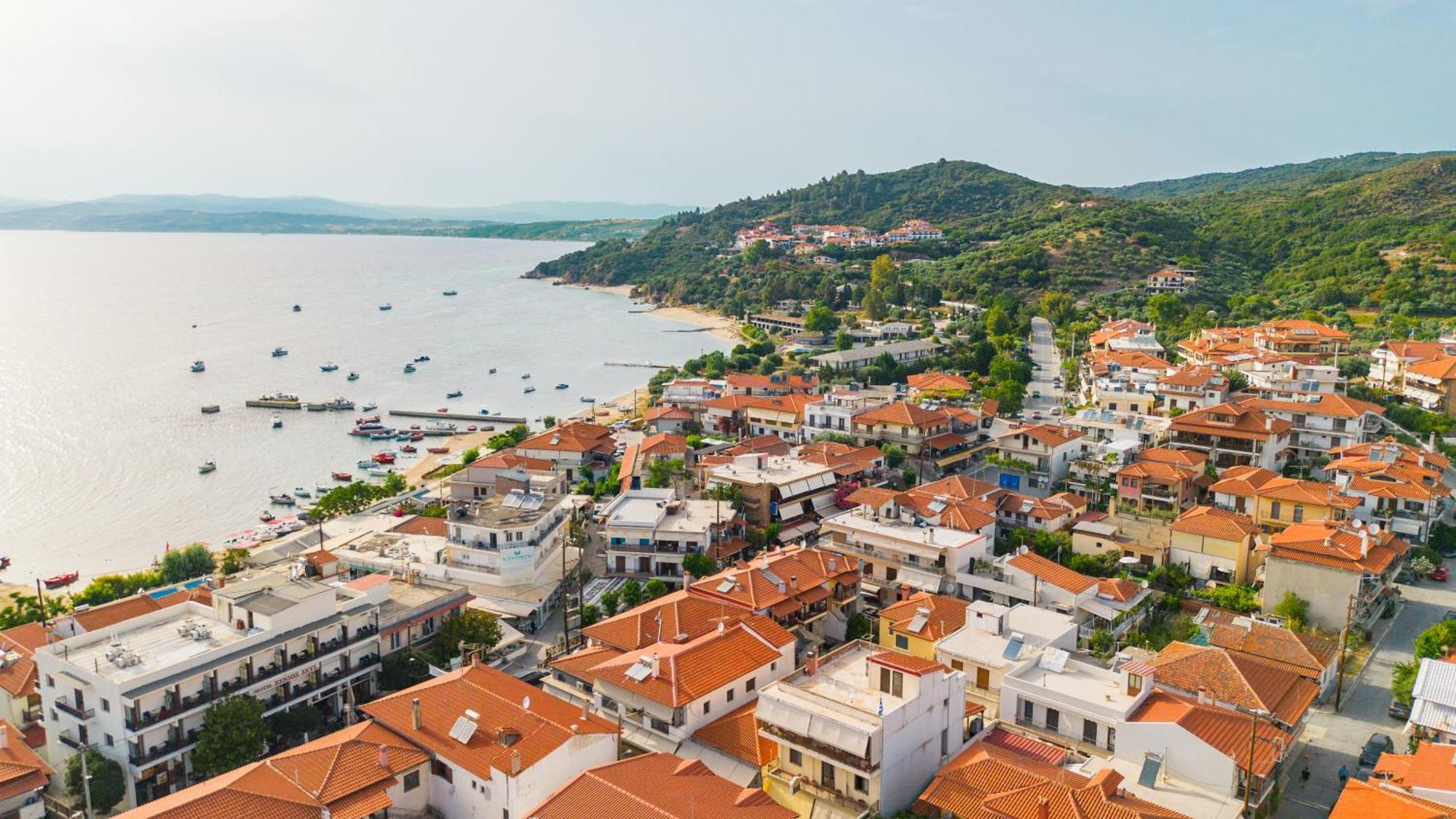 Athos Guest House Pansion Урануполи Екстериор снимка