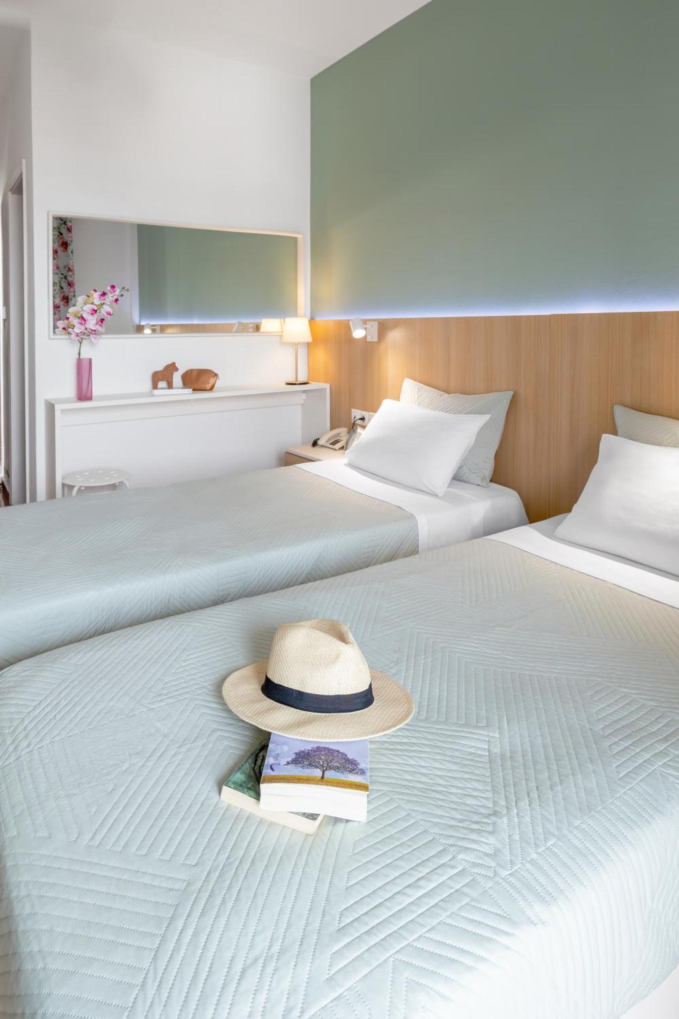 Athos Guest House Pansion Урануполи Екстериор снимка