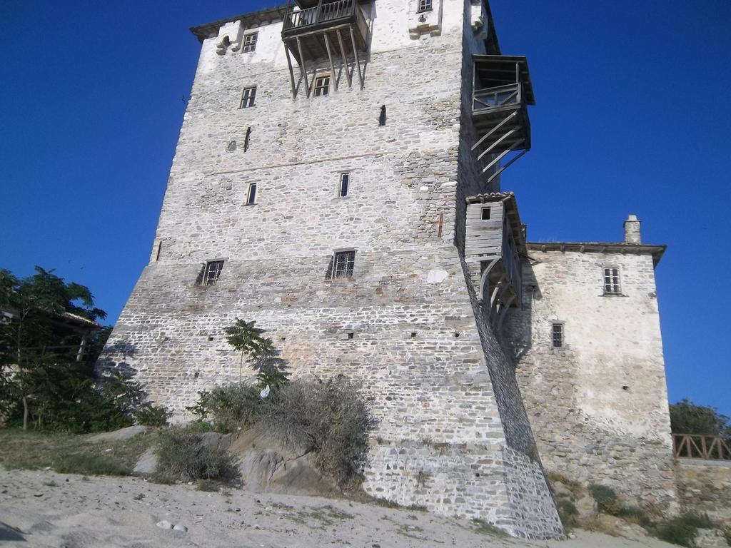 Athos Guest House Pansion Урануполи Екстериор снимка